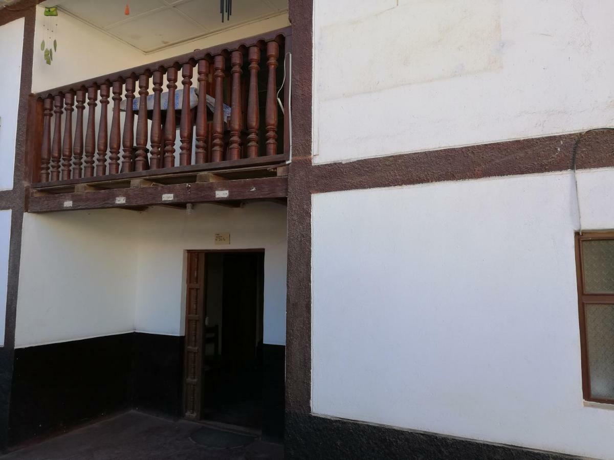 Хостел Aventura Chachapoyas Backpackers Экстерьер фото