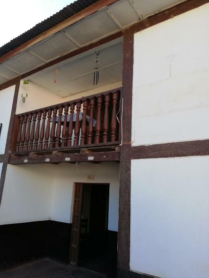 Хостел Aventura Chachapoyas Backpackers Экстерьер фото