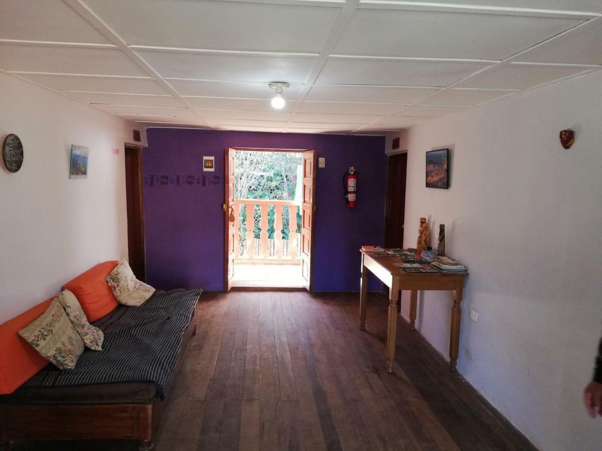 Хостел Aventura Chachapoyas Backpackers Экстерьер фото
