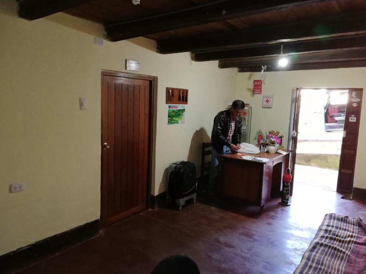 Хостел Aventura Chachapoyas Backpackers Экстерьер фото